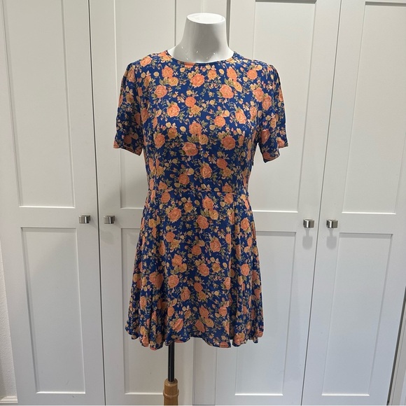 Tularosa Iris Floral Dress Size Large - Picture 2 of 6